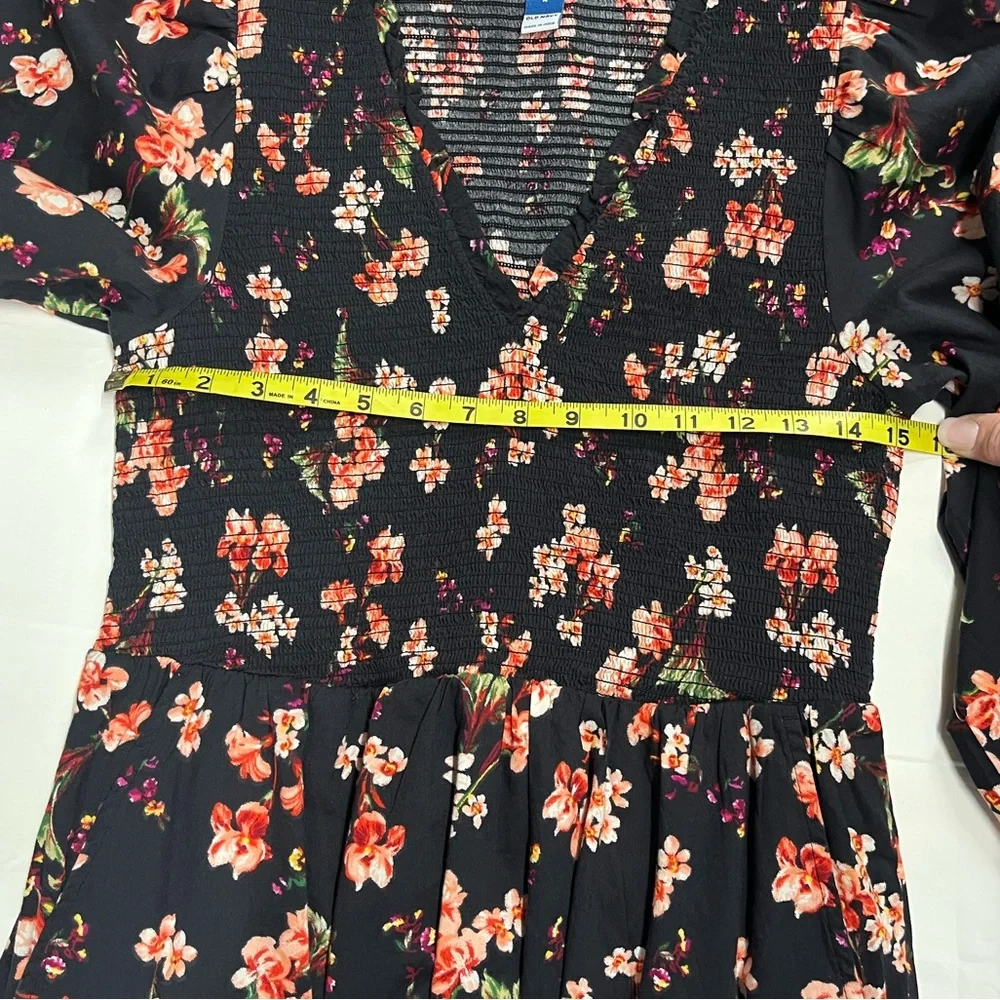 Old Navy Black Floral Long Sleeve Dress Medium NWT - Picture 5 of 9